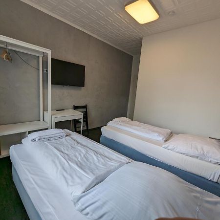 Hotel Tempelhof - City-Messe-Arena Кельн Екстер'єр фото