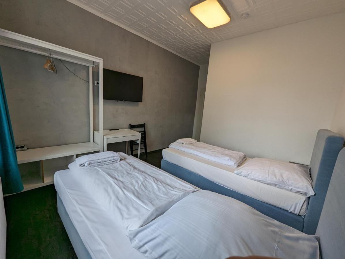 Hotel Tempelhof - City-Messe-Arena Кельн Екстер'єр фото